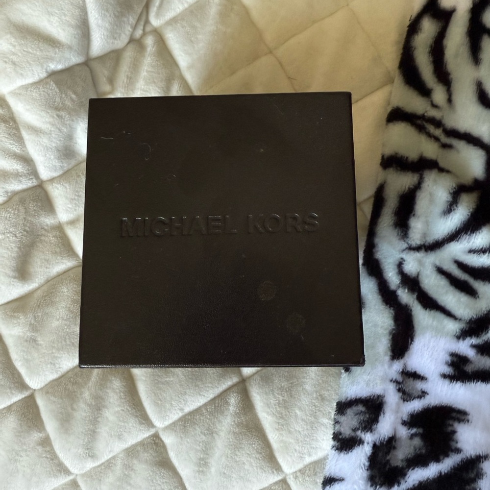 Michael Kors Two-Tone Women's Watch - Picture 7 of 7